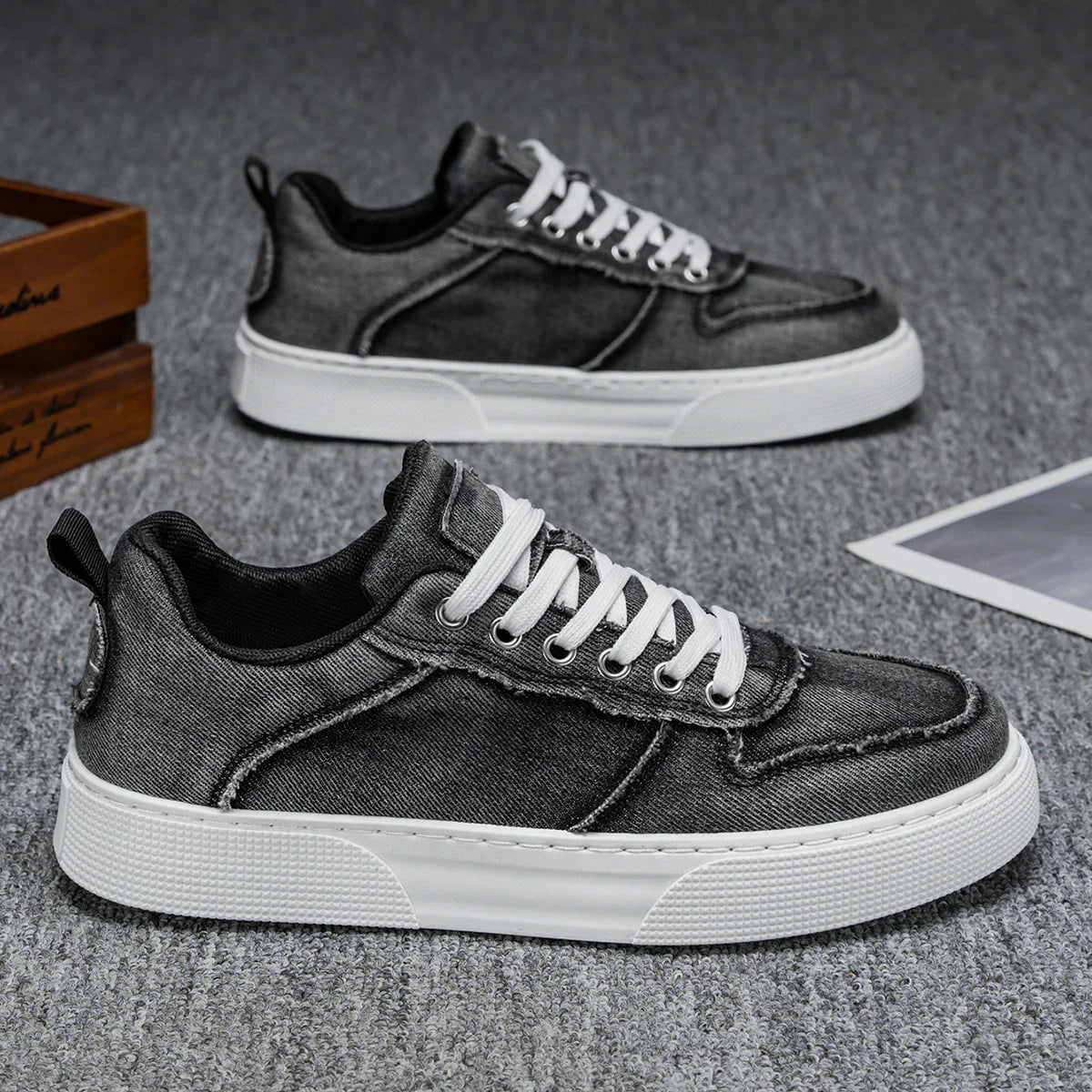 Brooklyn Fade Sneakers