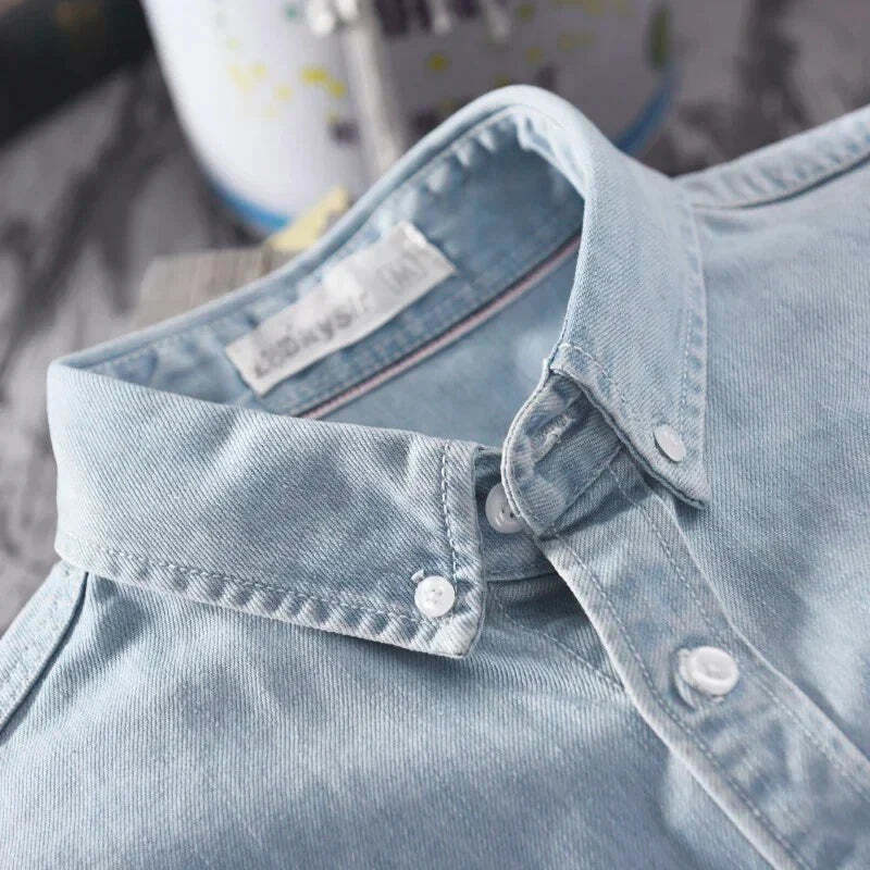 Monteluce Classic Button-Up