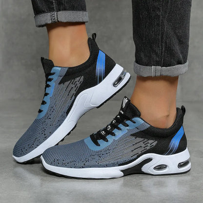 Nova Mesh Pro Sneakers