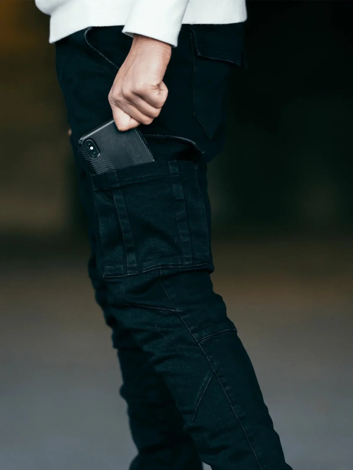 Apex Slim Cargo