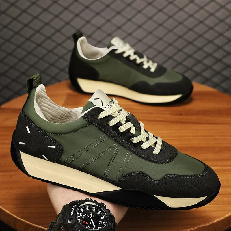 Vanta '84 Runners - Axel Ross