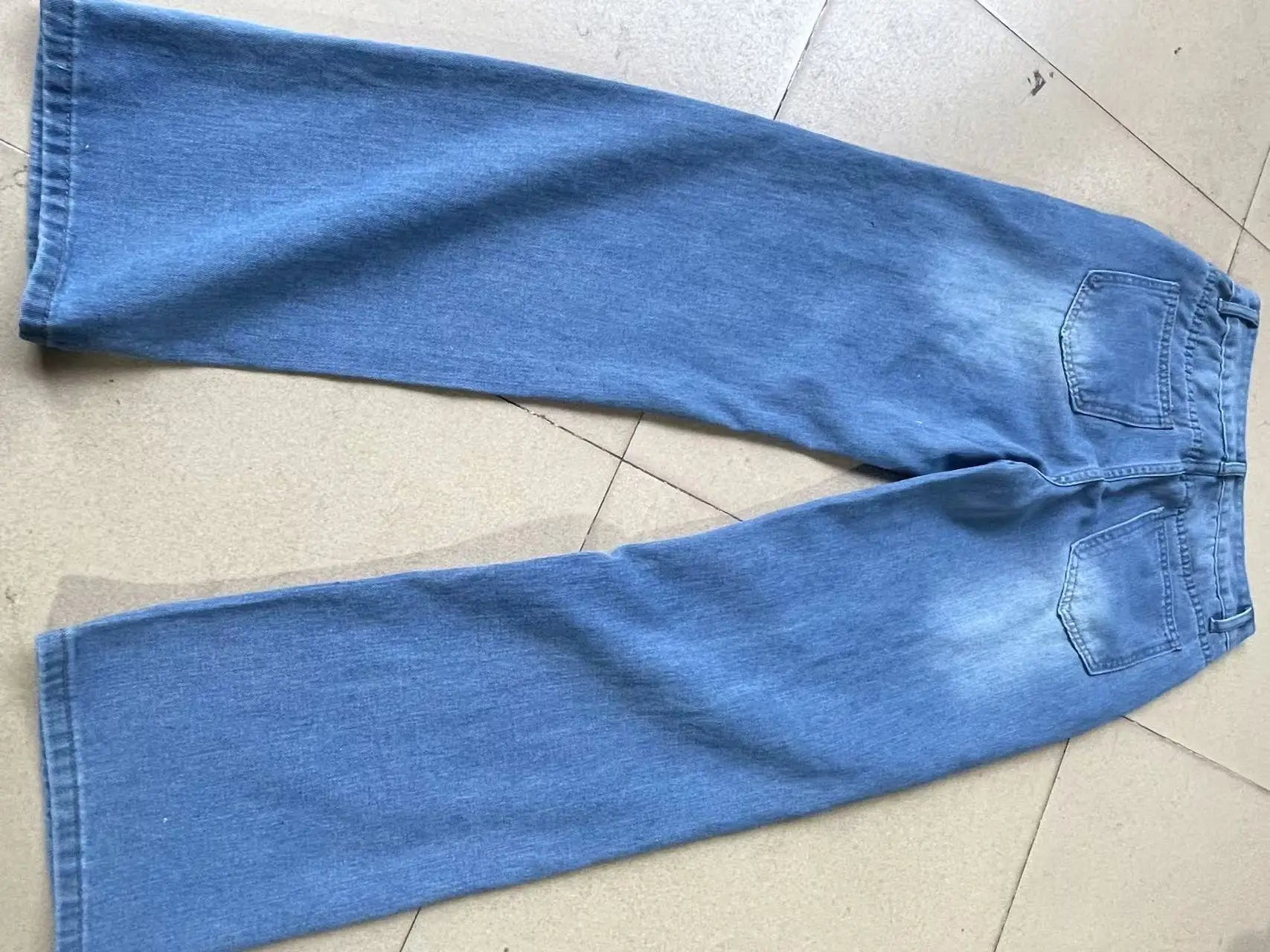 Sloane Jeans - Axel Ross