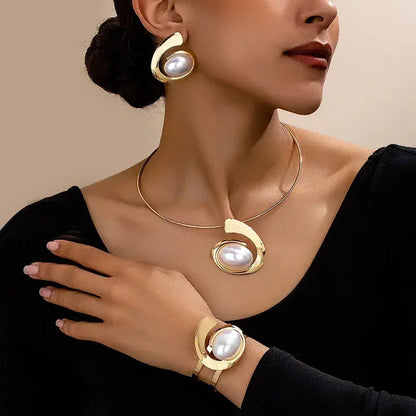 Solara Jewelry Set