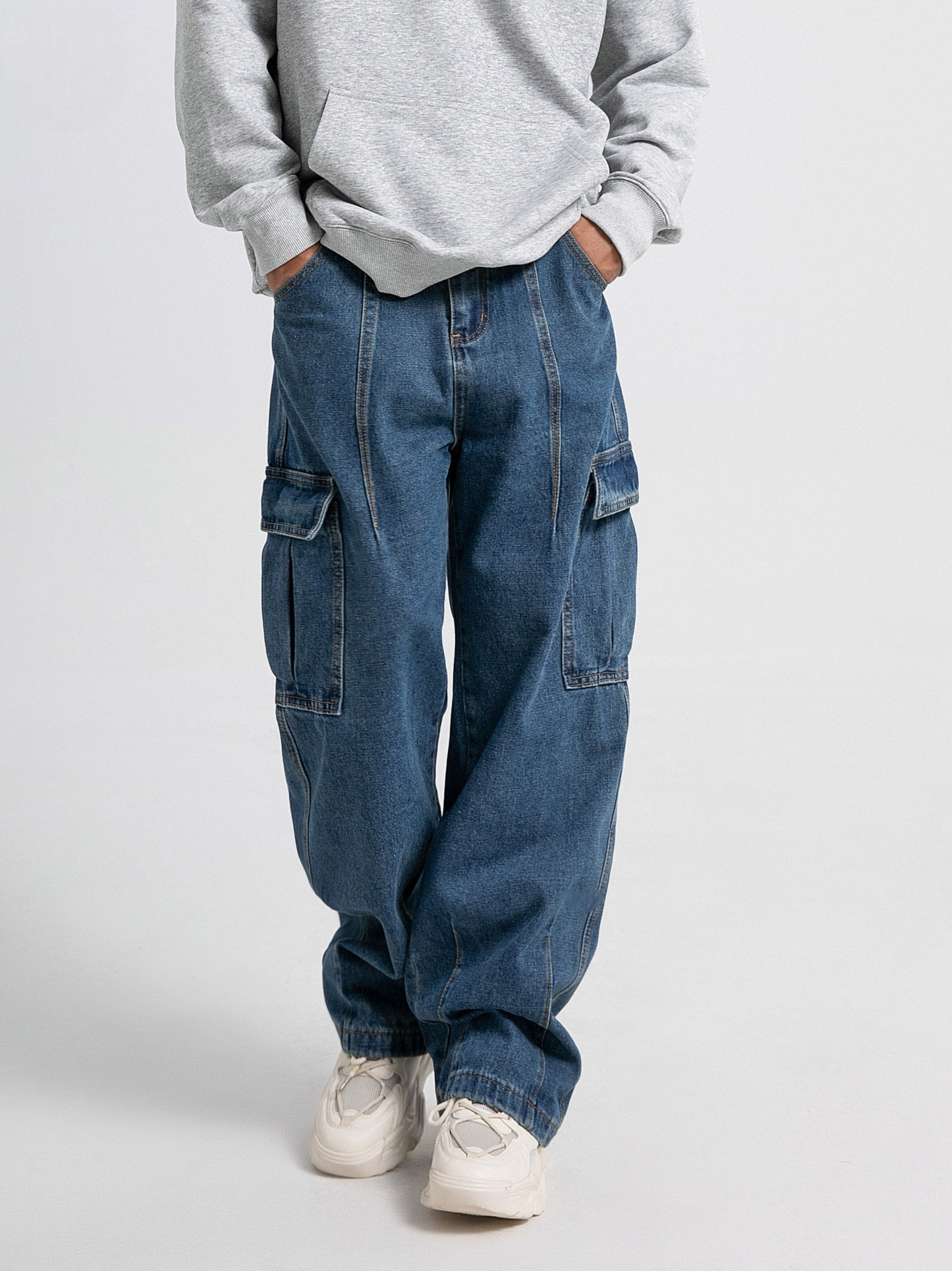 Nomad Cargo Jeans