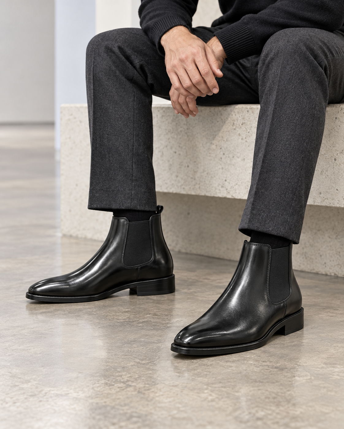 Varenna Chelsea Boots in Black - black wearing