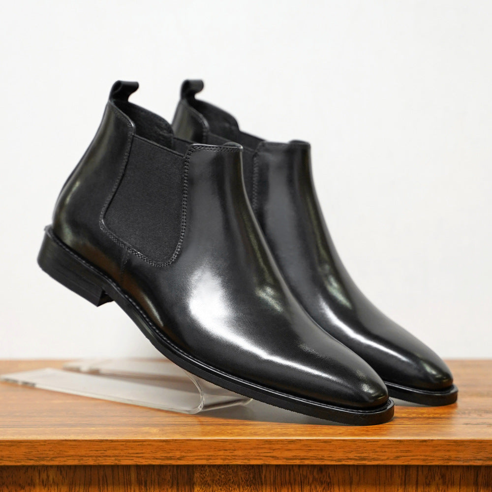 Varenna Chelsea Boots in Black - black product