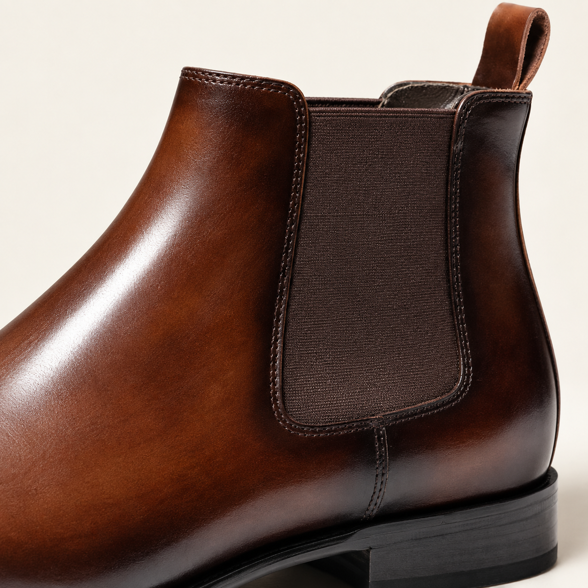 Varenna Chelsea Boots in Chestnut - chestnut detail